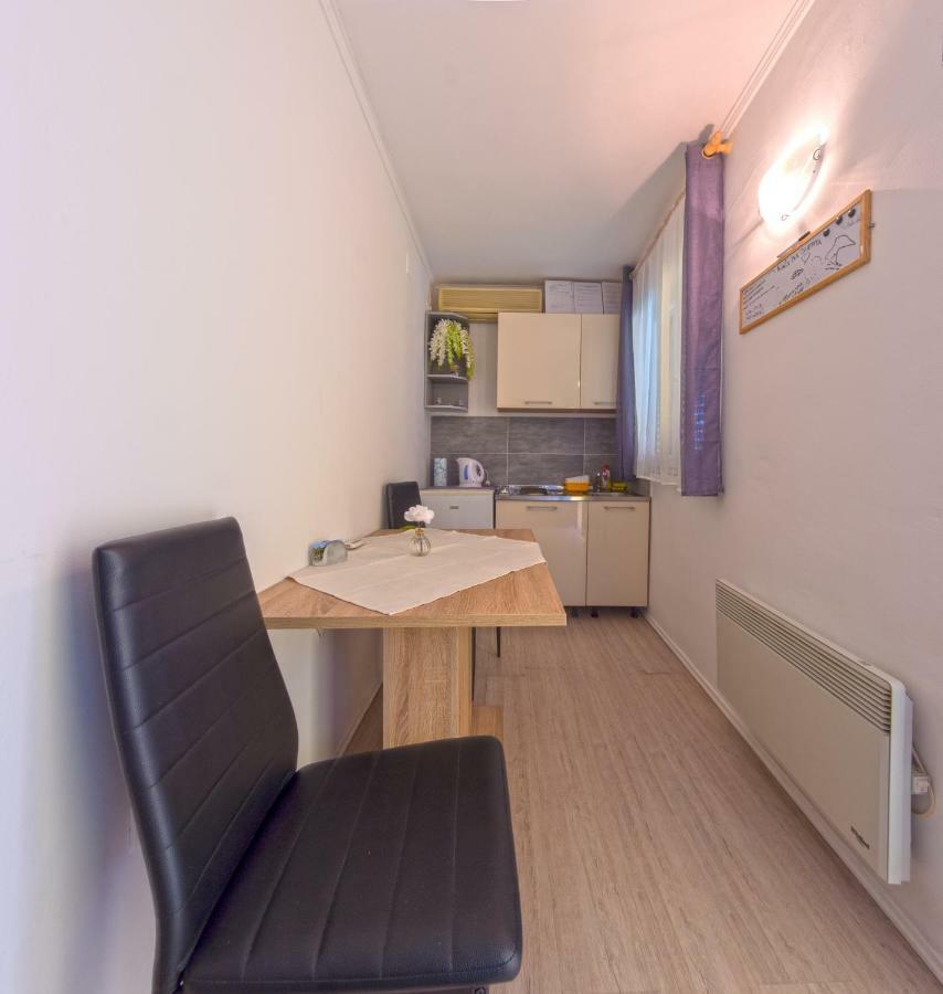 Apartment Nino Skradin Exteriör bild
